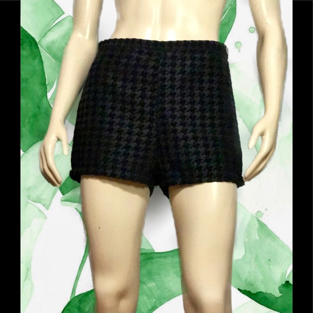 AMERICAN APP.  • Flocked Houndstooth Shorts / (L)